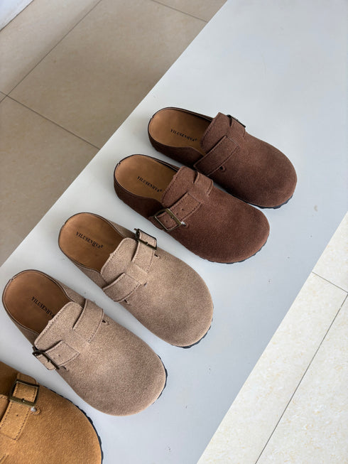 Single Belt Slid On Clogs